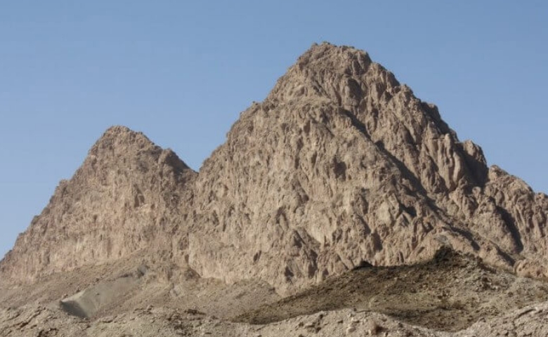 قله دو برادر