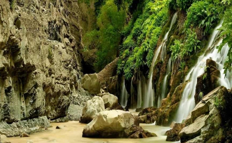مسیر دسترسی به روستای آتشگاه
