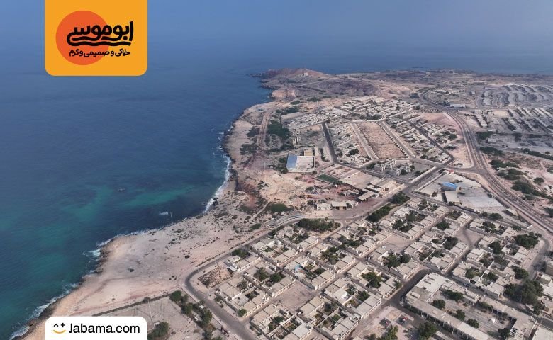 جزیره ابوموسی؛ خاکی و صمیمی و گرم