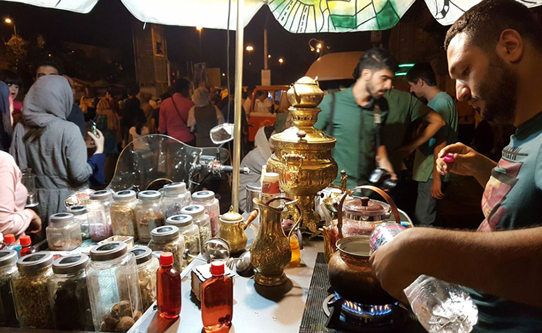 غذاهای خیابانی خیابان سی تیر