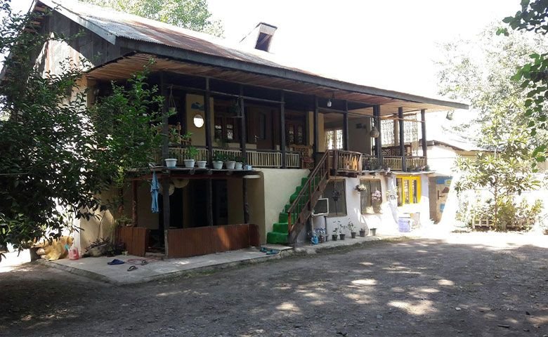 کلبه-باغ-ممتاز-رشت.jpg