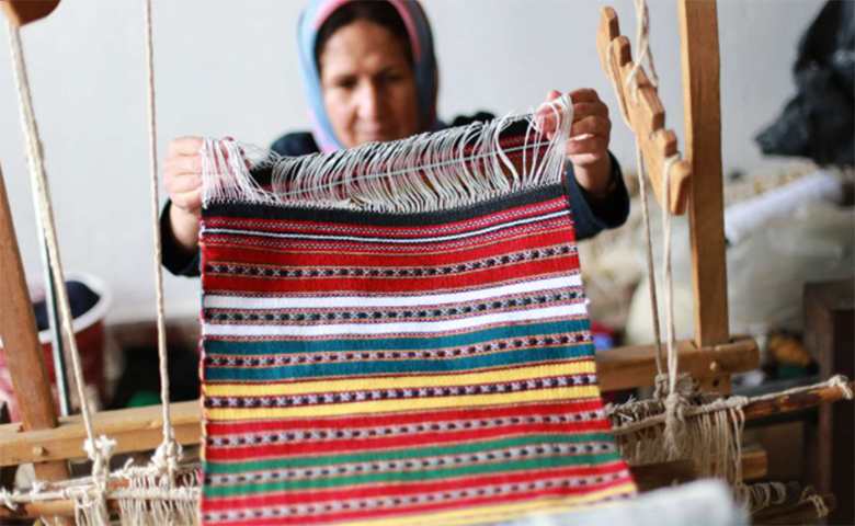 جاجیم بافی