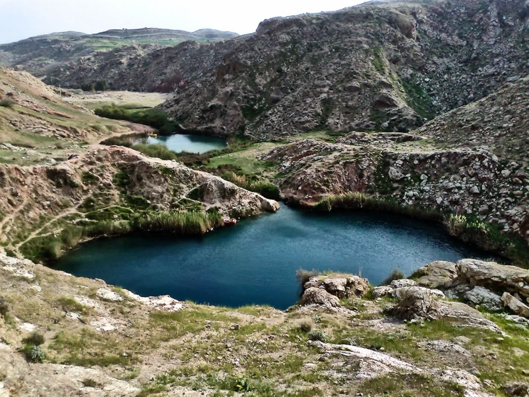 دریاچه دوقلو سیاه گاو
