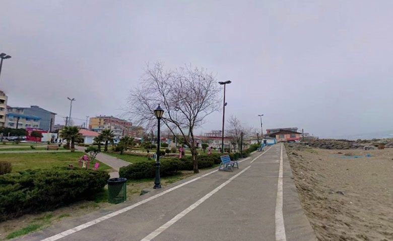 بلوار-ساحلی-بندر-انزلی.jpg