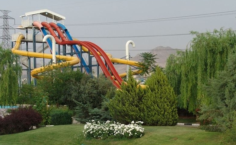 پارک آبی آزادگان