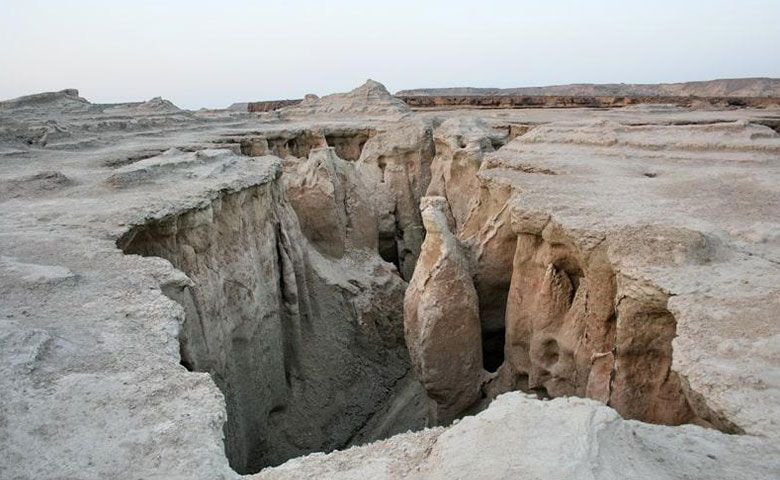 دلایل-علمی-تشکیل-دره-ستارگان-قشم.jpg