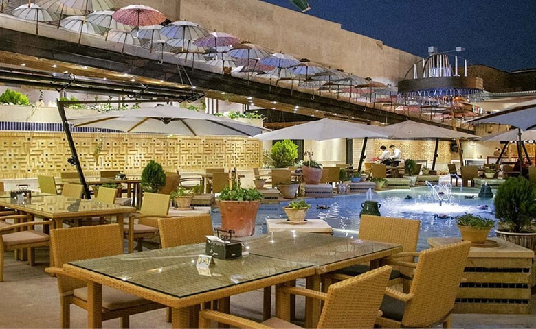 معرفی رستورانهای مناسب شب گردی در شیراز