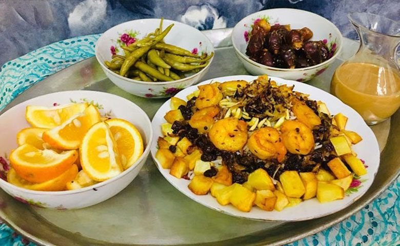 خوشمزه‌ترین غذا و شیرینی‌های محلی کیش – اصالت ایرانی، چاشنی عربی 