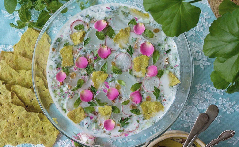 کشک و خیار غذای محلی یزد