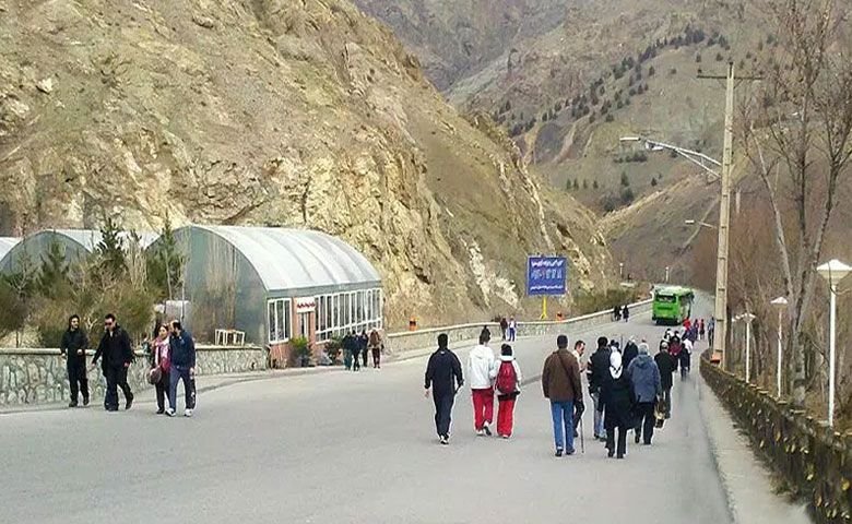 جاهای-دیدنی-اطراف-بام-تهران.jpg