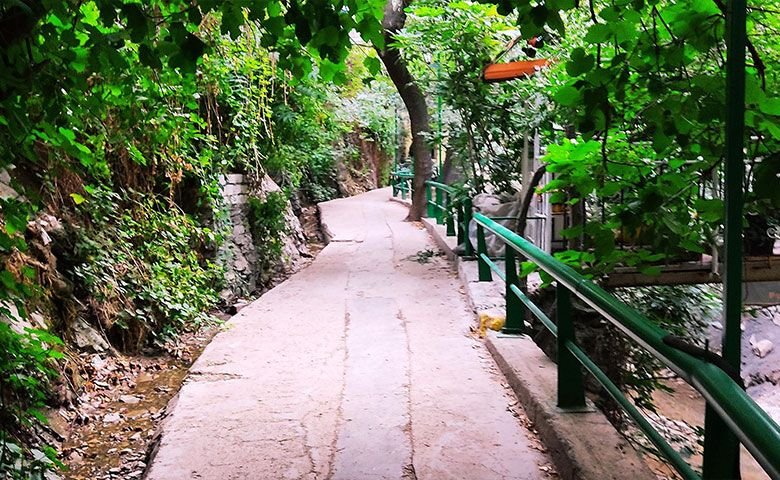 مسیر-دسترسی-به-درکه-با-خودروی-شخصی.jpg