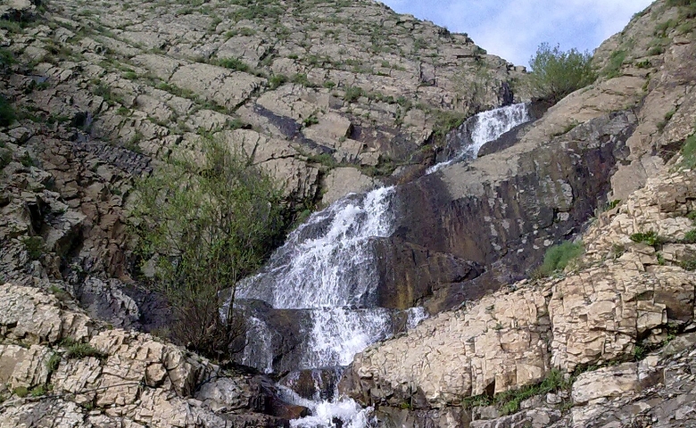 دیزین کجاست؟ از پیست اسکی بین‌المللی تا رستوران‌های جذابش!