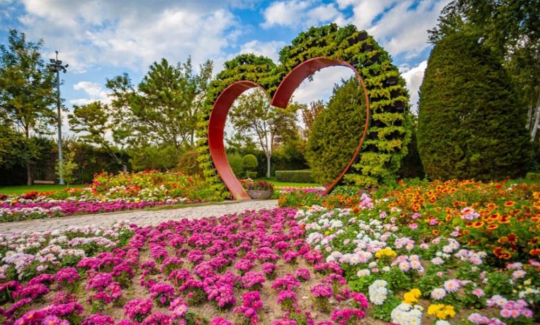 باغ گل ها اصفهان سرزمینی رویایی در نصف جهان