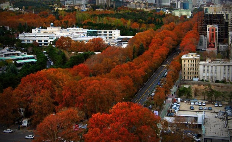 خیابان ولیعصر