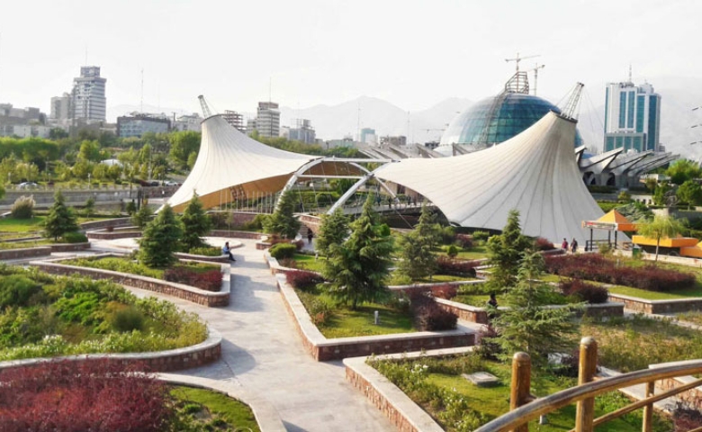 جاذبه های گردشگری تهران در شب