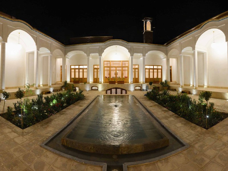 شکم‌چرانی با حال خوش بوم گردی