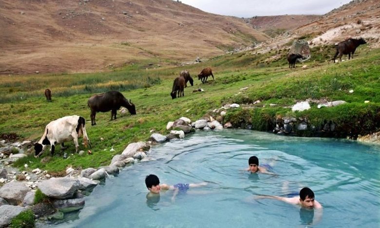 وقت آرامش در چشمه های آبگرم سرعین با خواص فراوان!