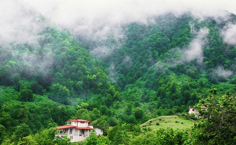 بهترین-زمان-برای-سفر-اقتصادی-و-ارزان-به-شمال.jpg