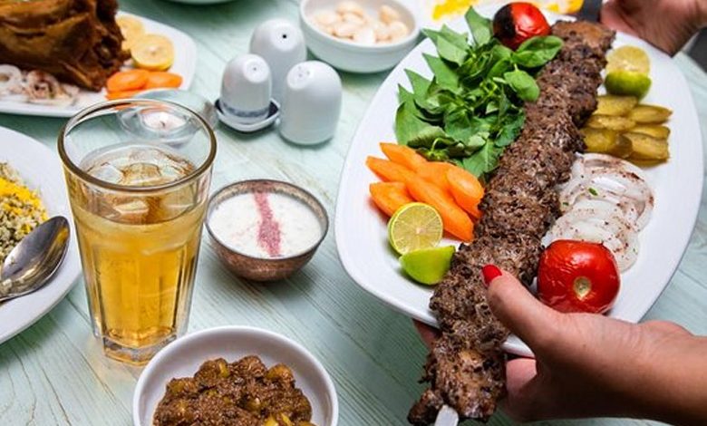 آدرس بهترین رستوران های کرج ، از مهرشهر تا عظیمیه با طعم عالی!