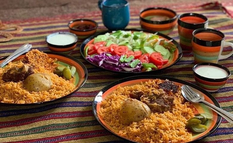  لیست بهترین رستوران‌های قشم + عکس و آدرس