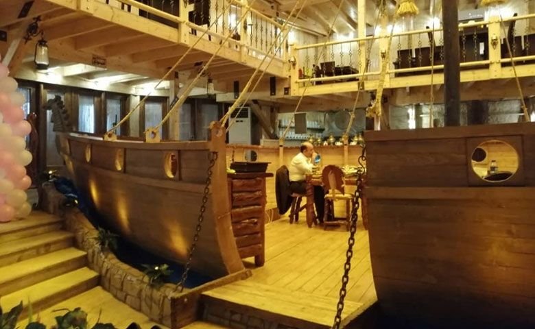 رستوران شاندیز لاهیجان