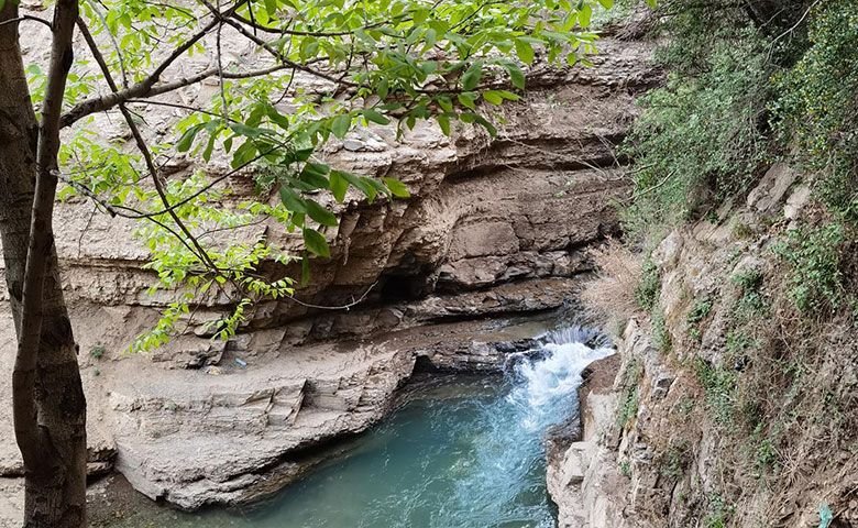 آبشار-هفت-چشمه.jpg