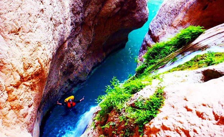 سرچشمه تنگه رغز
