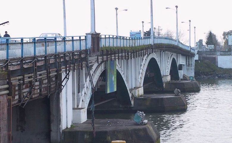 پل غازیان انزلی