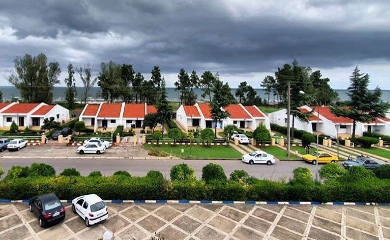 دهکده ساحلی بندر انزلی