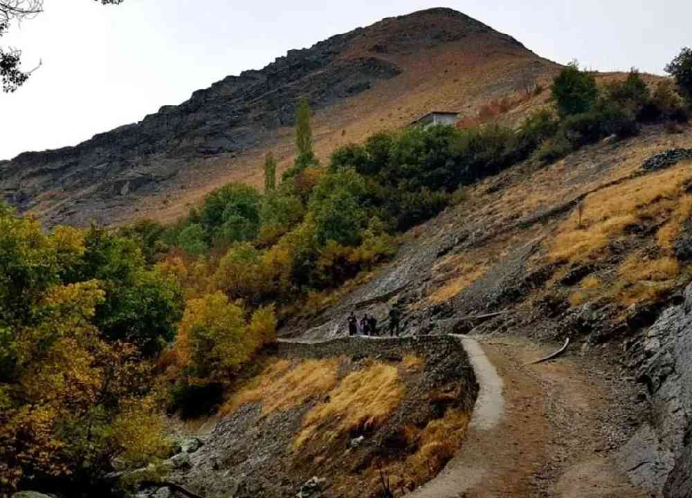 طبیعت سرسبز و کوهستانی روستای آهار