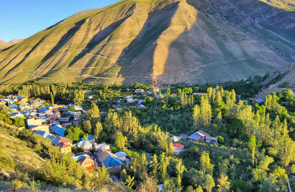 نمای باز روستای شهرستانک