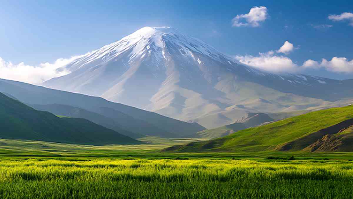 بهترین جاهای دیدنی اطراف تهران در بهار و تابستان؛ از دشتهای گل تا آبشارها