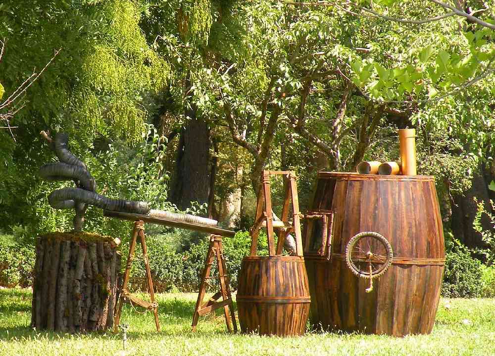 ادوات عصاره گیری از بخش کلکسیونهای موضوعی باغ گیاه شناسی