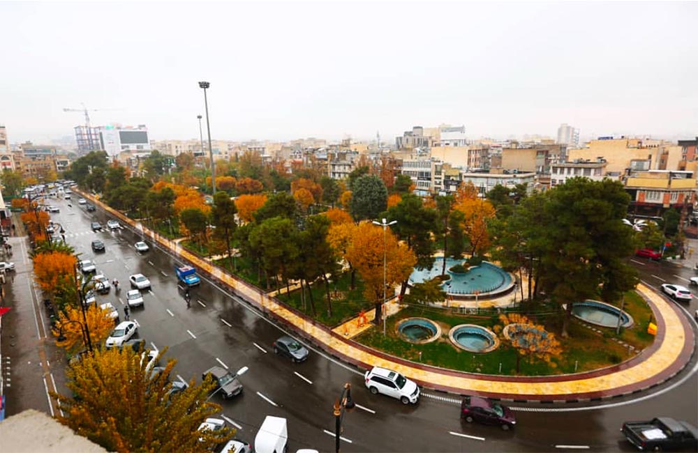 میدان هفتحوض در پاییز