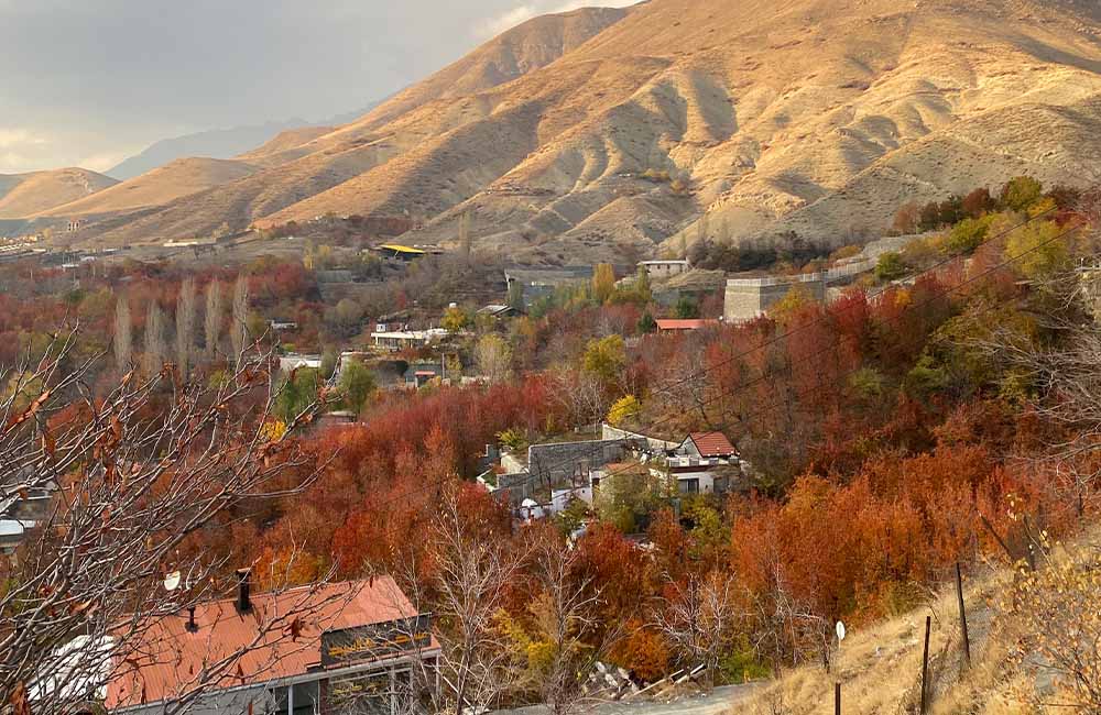 روستای افجه در پاییز