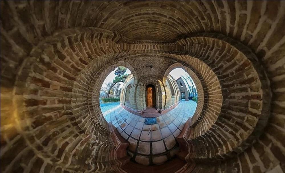 نمایی از معماری زیبای کلیسایی در تهران