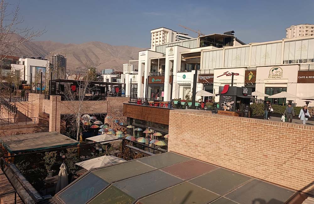 نمای بیرونی باملند