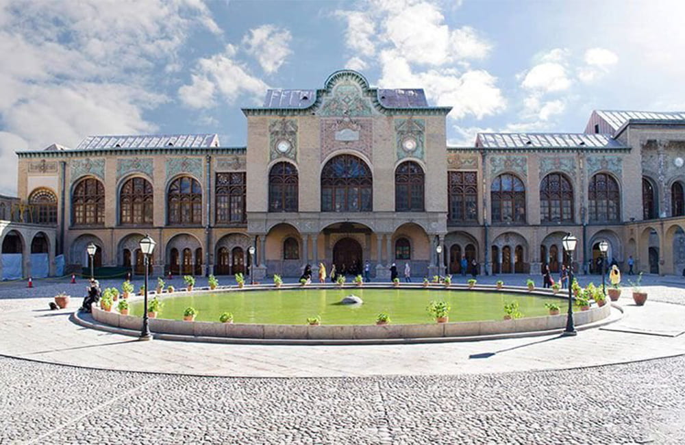 میدان عمارت مسعودیه