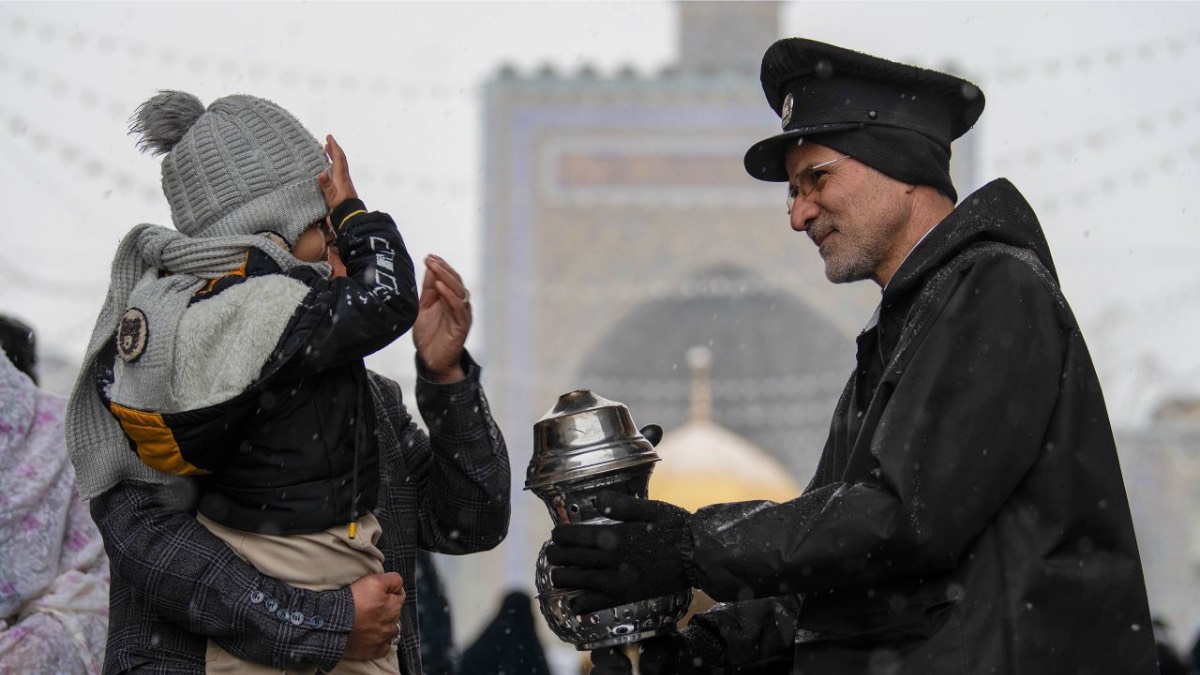 عجایب چندگانه حرم امام رضا که کمتر کسی از آن‌ها خبر دارد!