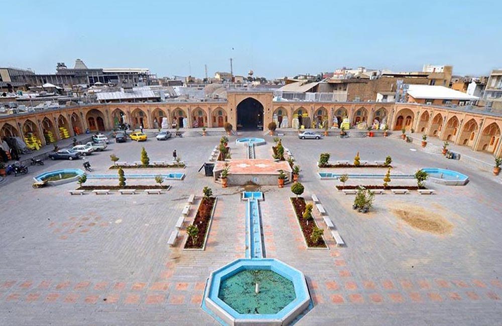 نمای باز کاروانسرای خانات در تهران