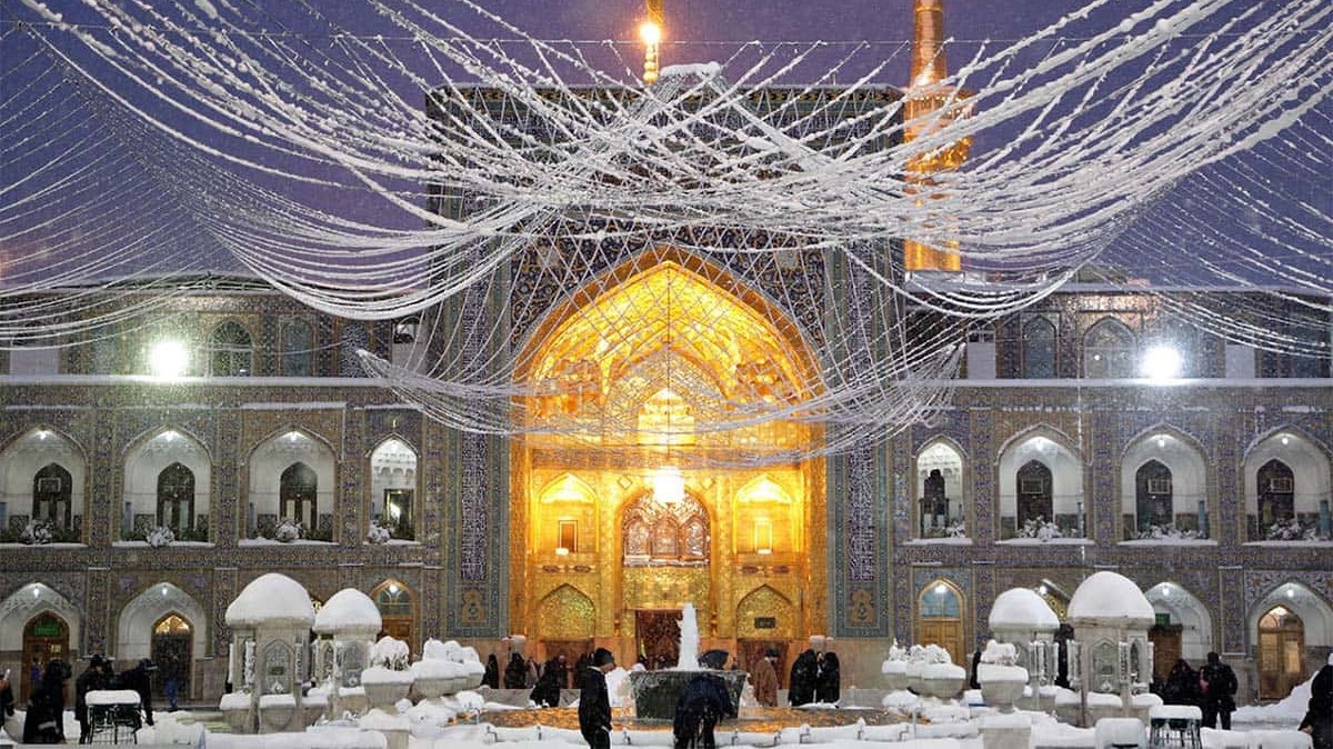 راهنمای کامل بازدید از حرم امام رضا (ع)؛ از تاریخچه تا معرفی صحن‌ها