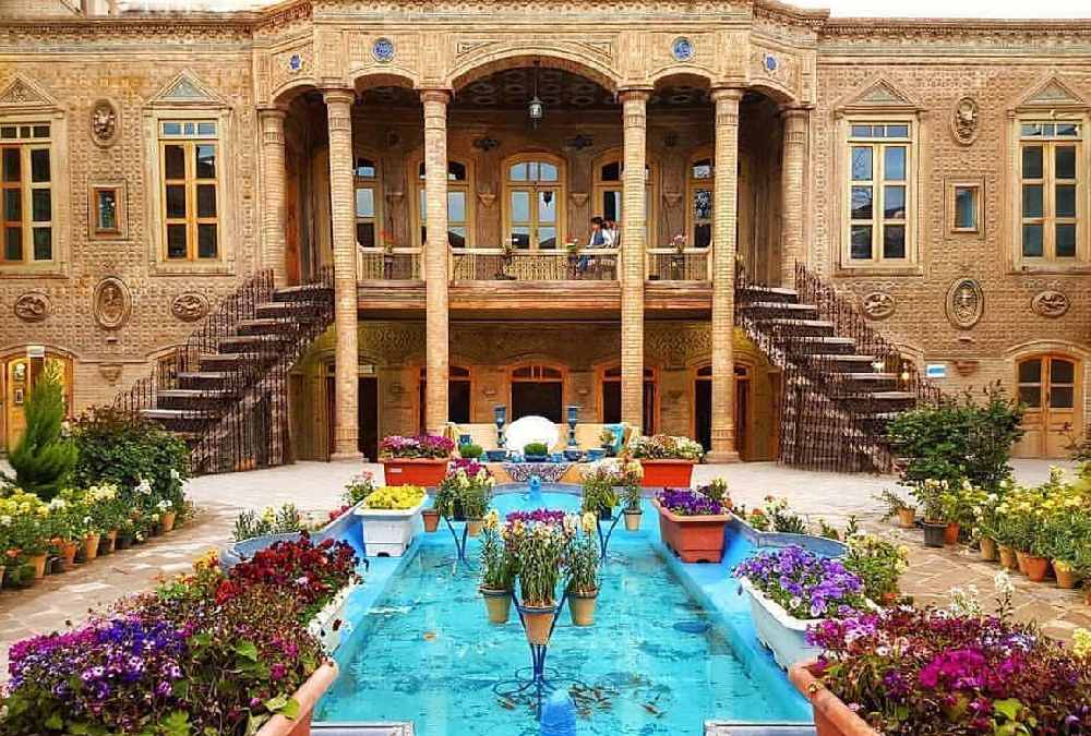 خانه داروغه یکی از خانه های تاریخی مشهد
