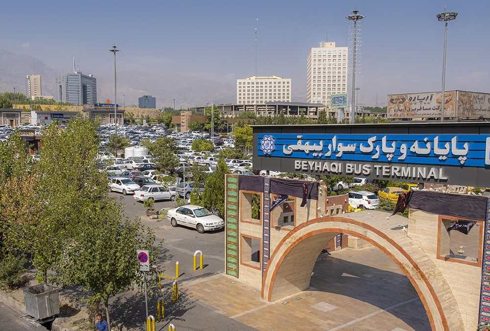 ترمینال بیهقی به‌عنوان یکی از پایانه‌های اصلی اتوبوس تهران رشت