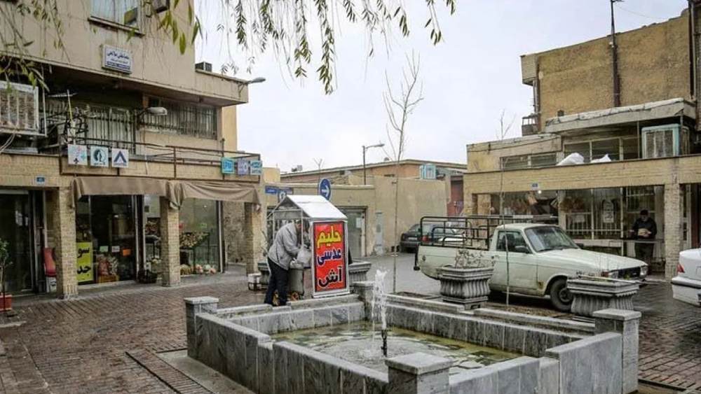 یکی از قسمتهای محله چاله میدان در تهران