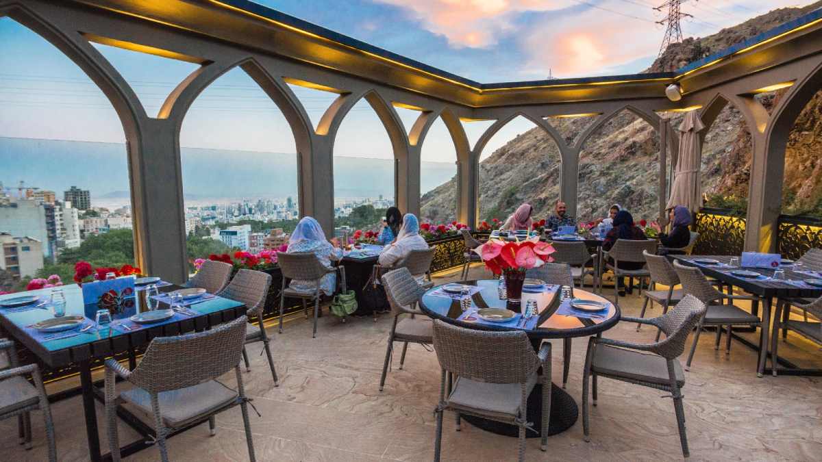 بهترین رستوران های تهران؛ لیست طلایی از سنتی تا لوکس [به‌روزرسانی ۱۴۰۵]