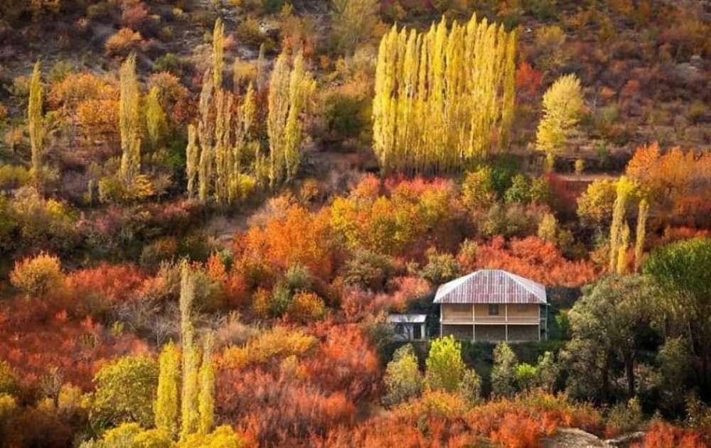 طبیعت پاییزی روستای شهرستانک