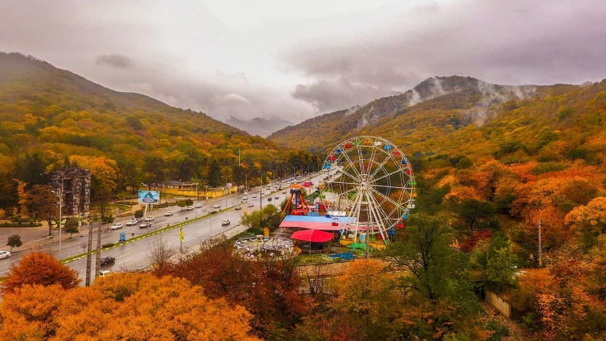 جاهای دیدنی اطراف تهران در پاییز؛ راهنمای سفرهای یک و دو روزه