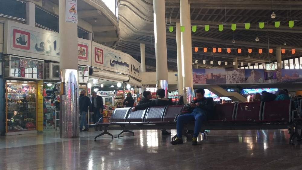 فضای داخلی ترمینال جنوب تهران
