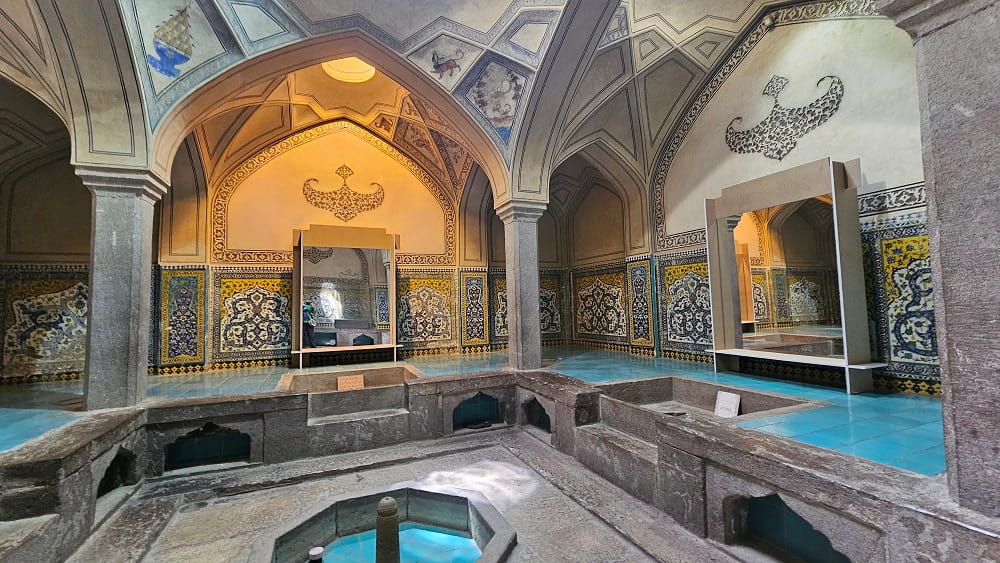 نمایی از معماری داخل حمام علیقلیآقای اصفهان