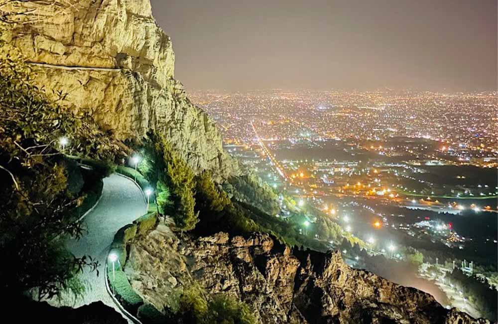 نور شهر اصفهان از نمای کوه صفه